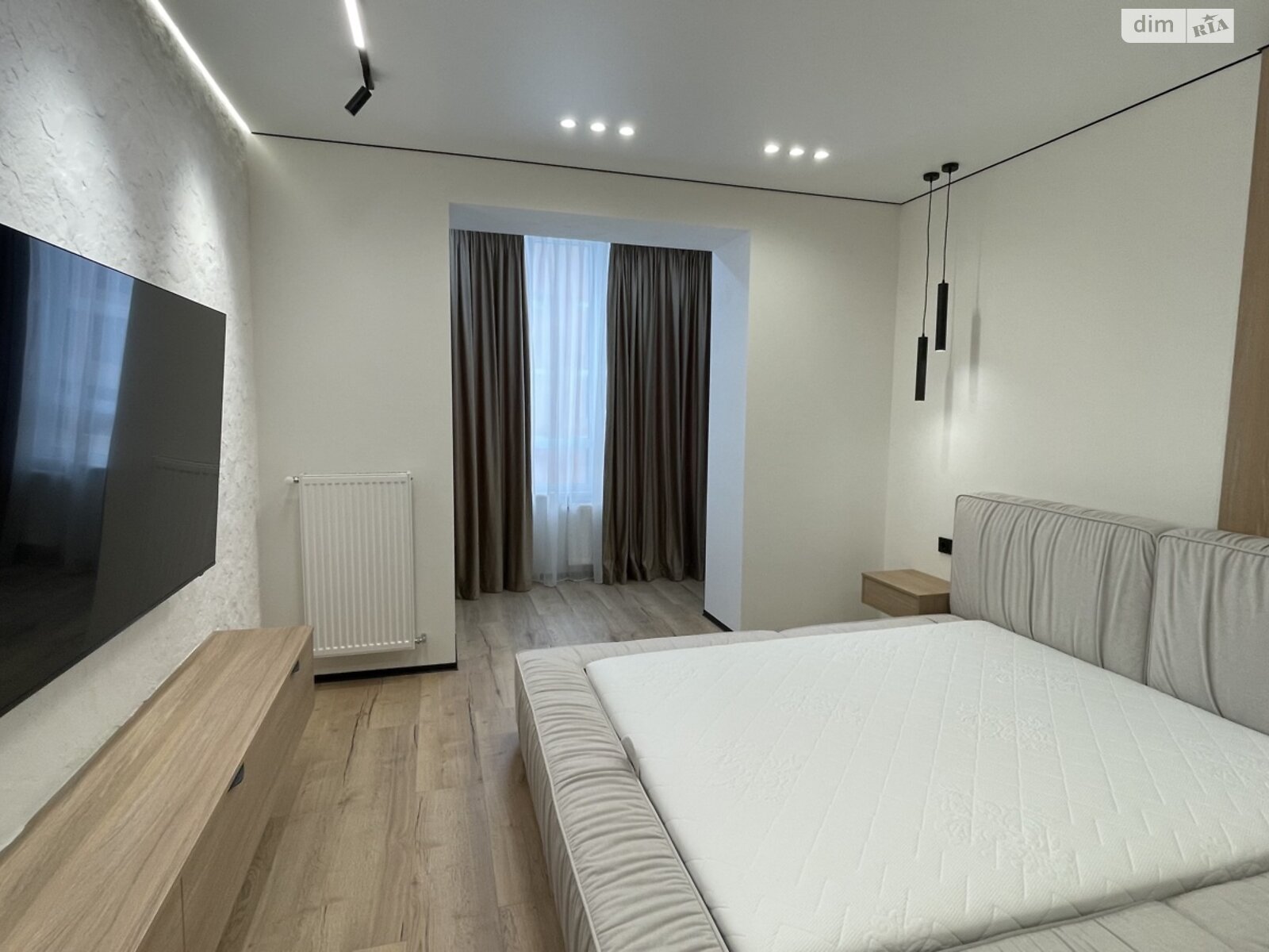 Продажа трехкомнатной квартиры в Криховцах, на ул. Приозерная, фото 1