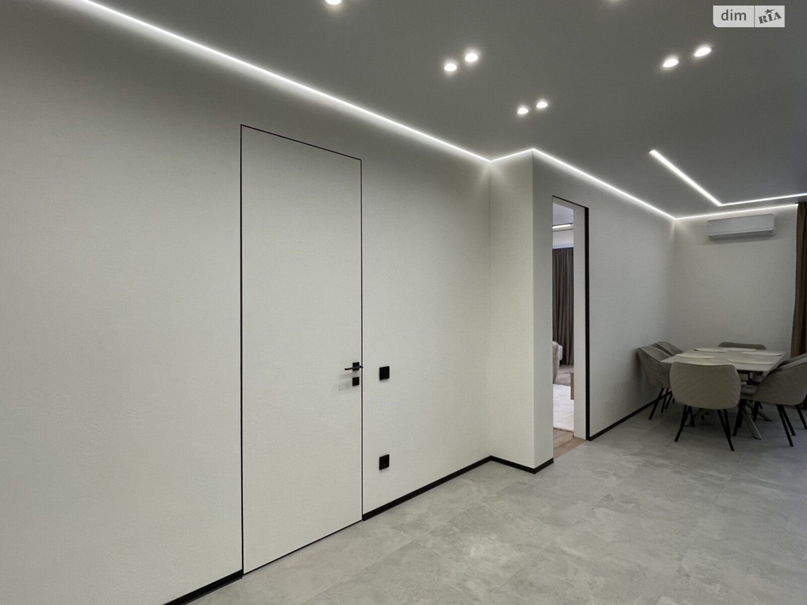 Продажа трехкомнатной квартиры в Криховцах, на ул. Приозерная, фото 1