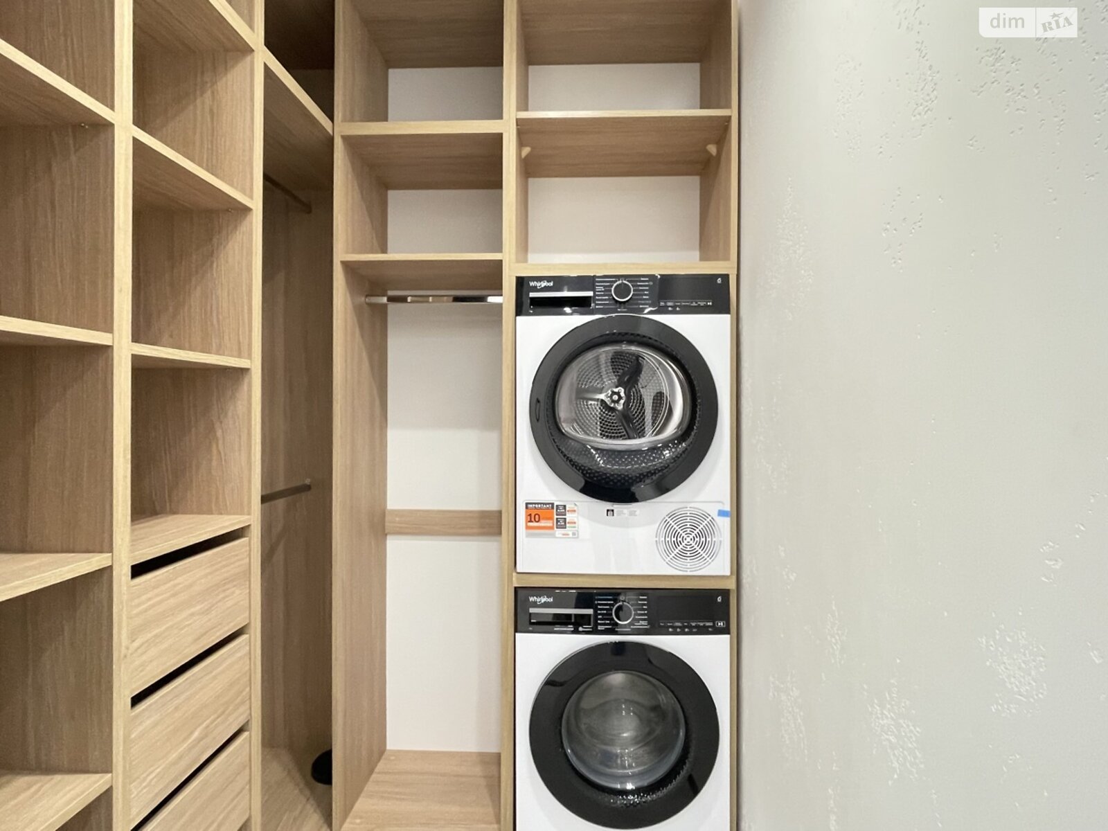 Продажа трехкомнатной квартиры в Криховцах, на ул. Приозерная, фото 1