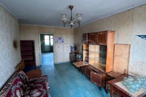 Продаж трикімнатної квартири в Кривому Розі, на шосе Дніпропетровське 38, район Довгинцівський фото 2