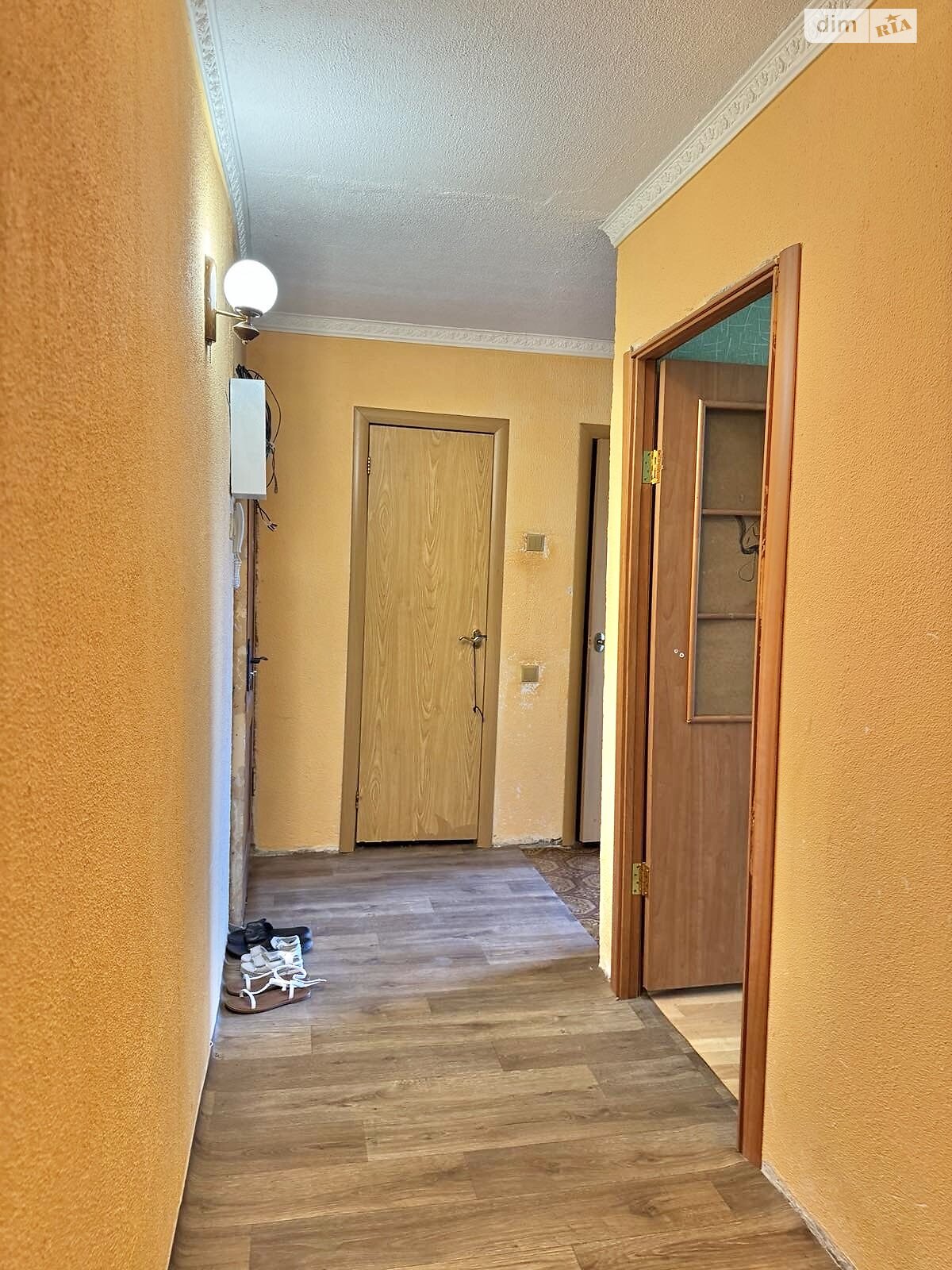 Продажа двухкомнатной квартиры в Кривом Роге, на шоссе Днепропетровское, район Долгинцевский фото 1 Продажа двухкомнатной квартиры в Кривом Роге, на шоссе Днепропетровское, район Долгинцевский фото 1