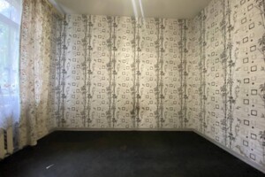 Продажа трехкомнатной квартиры в Кривом Роге, на шоссе Днепропетровское 72, район Долгинцевский фото 2