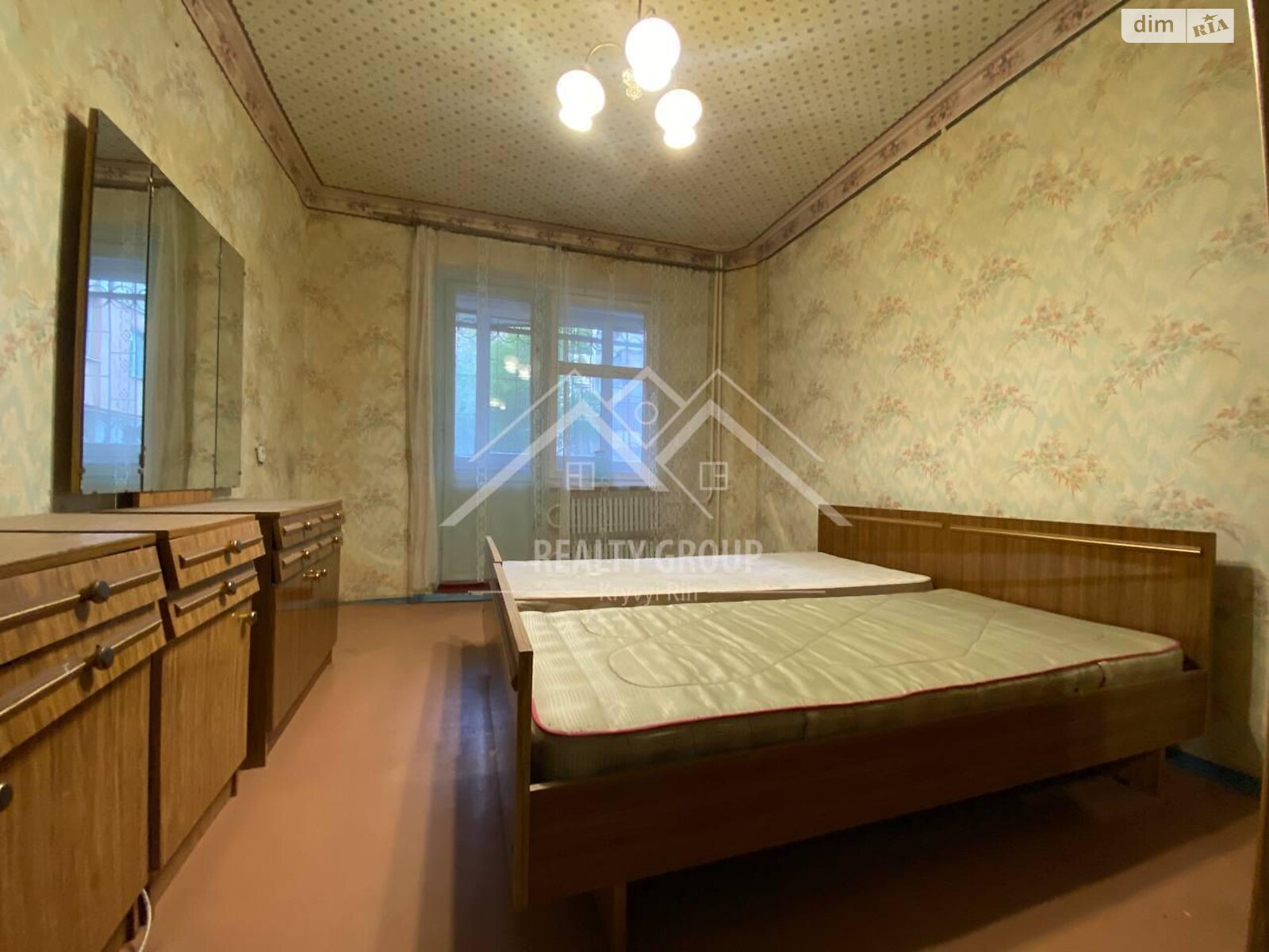 Продажа трехкомнатной квартиры в Кривом Роге, на ул. Егора Биркуна 6, кв. 218, район Долгинцевский фото 1 Продажа трехкомнатной квартиры в Кривом Роге, на ул. Егора Биркуна 6, кв. 218, район Долгинцевский фото 1