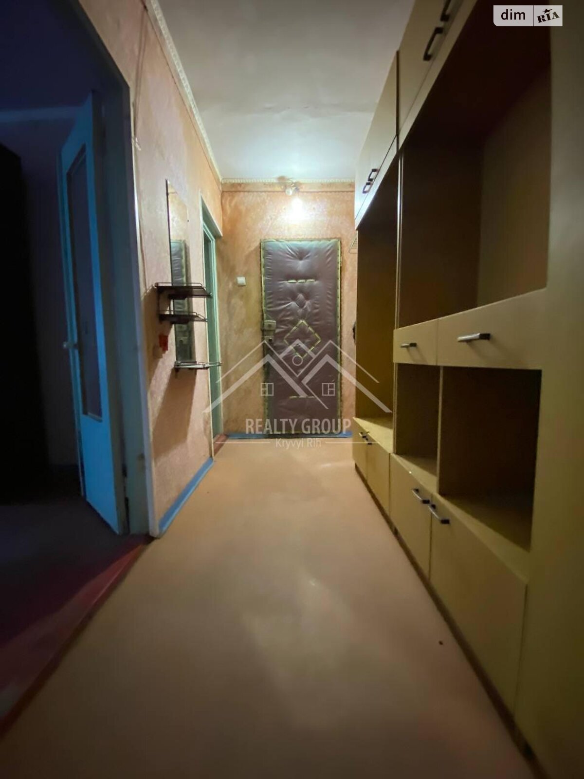 Продажа трехкомнатной квартиры в Кривом Роге, на ул. Егора Биркуна 6, кв. 218, район Долгинцевский фото 1 Продажа трехкомнатной квартиры в Кривом Роге, на ул. Егора Биркуна 6, кв. 218, район Долгинцевский фото 1