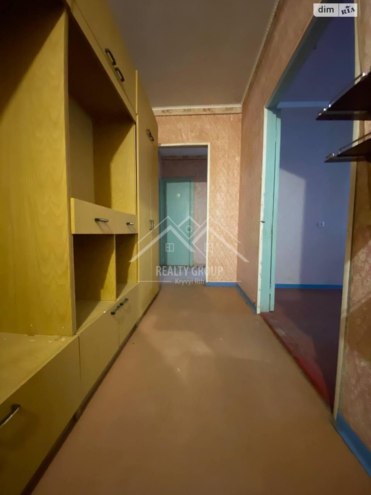 Продажа трехкомнатной квартиры в Кривом Роге, на ул. Егора Биркуна 6, кв. 218, район Долгинцевский фото 1 Продажа трехкомнатной квартиры в Кривом Роге, на ул. Егора Биркуна 6, кв. 218, район Долгинцевский фото 1