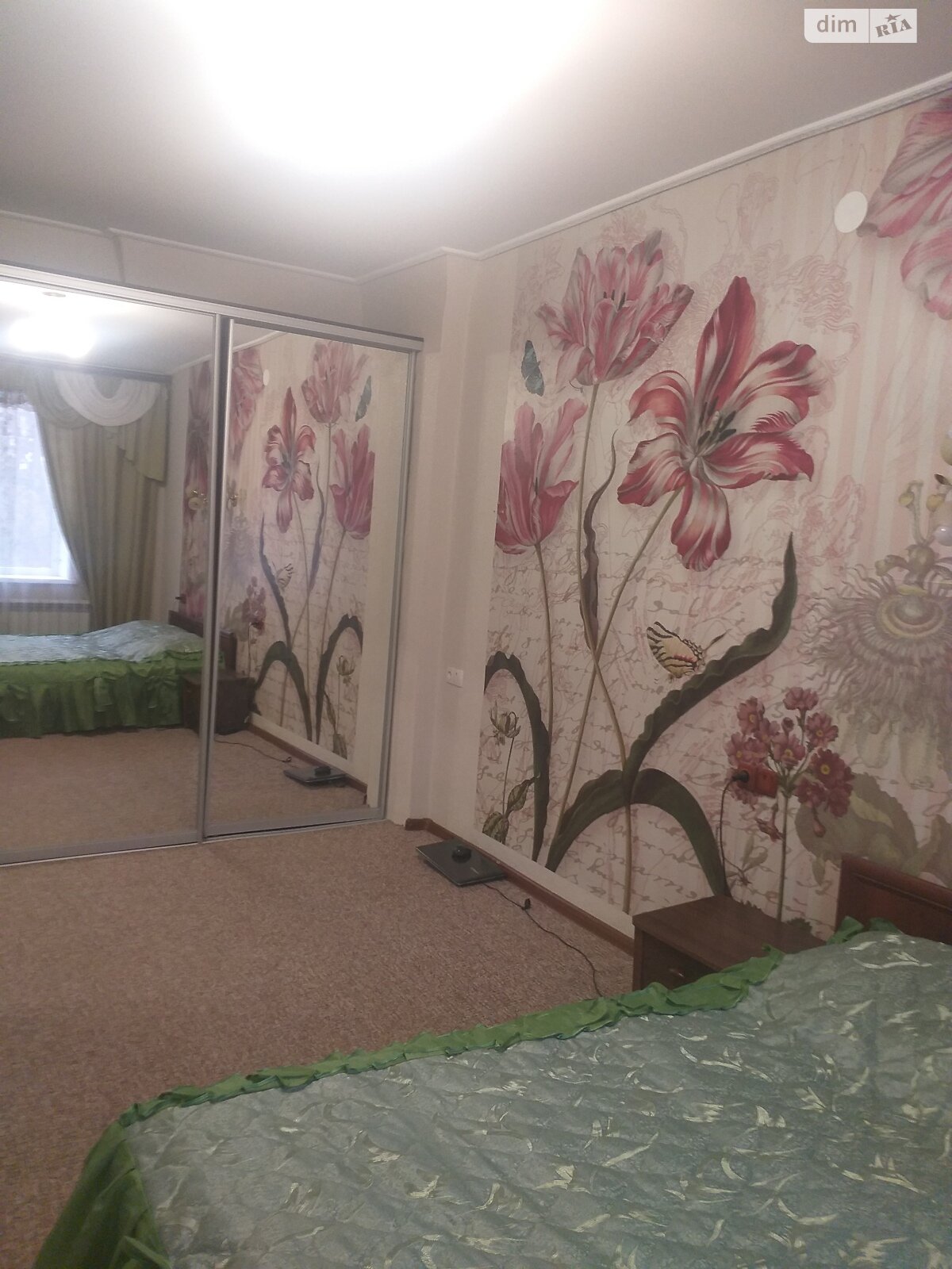 Продажа трехкомнатной квартиры в Кривом Роге, на ул. Железнодорожников 11, район Долгинцевский фото 1 Продажа трехкомнатной квартиры в Кривом Роге, на ул. Железнодорожников 11, район Долгинцевский фото 1