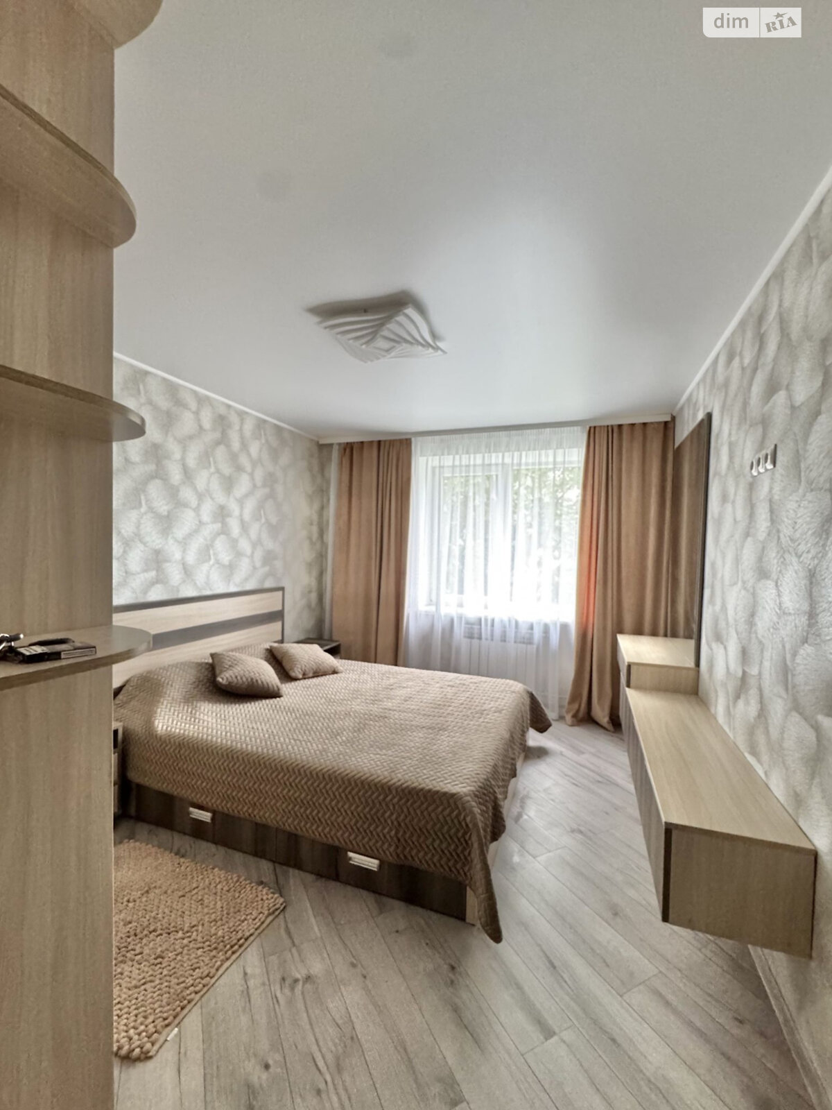 Продажа двухкомнатной квартиры в Кривом Роге, на ул. Мухиной, район Долгинцевский фото 1 Продажа двухкомнатной квартиры в Кривом Роге, на ул. Мухиной, район Долгинцевский фото 1