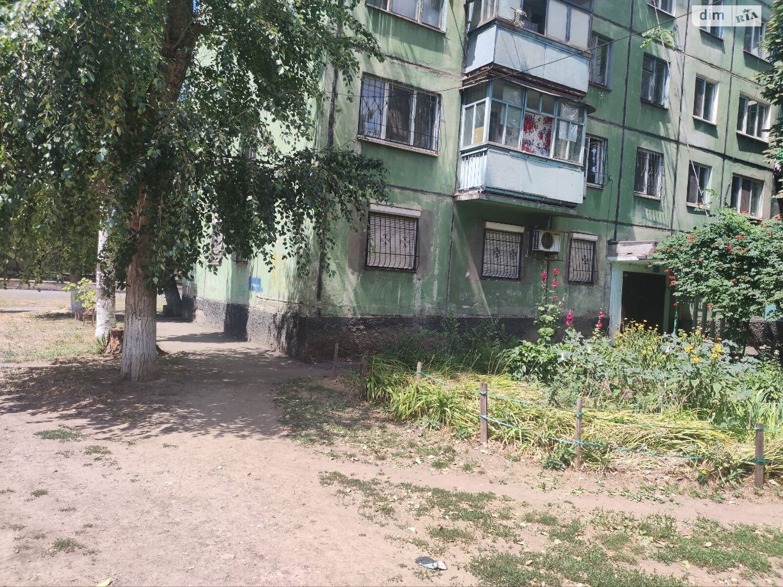 Продаж трикімнатної квартири в Кривому Розі, на вул. Петра Дорошенка 1, кв. 2, район Довгинцівський фото 1 Продаж трикімнатної квартири в Кривому Розі, на вул. Петра Дорошенка 1, кв. 2, район Довгинцівський фото 1