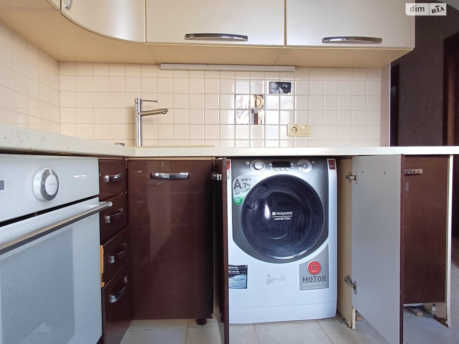 Продаж трикімнатної квартири в Кривому Розі, на вул. Сахарова 15, район Довгинцівський фото 1 Продаж трикімнатної квартири в Кривому Розі, на вул. Сахарова 15, район Довгинцівський фото 1
