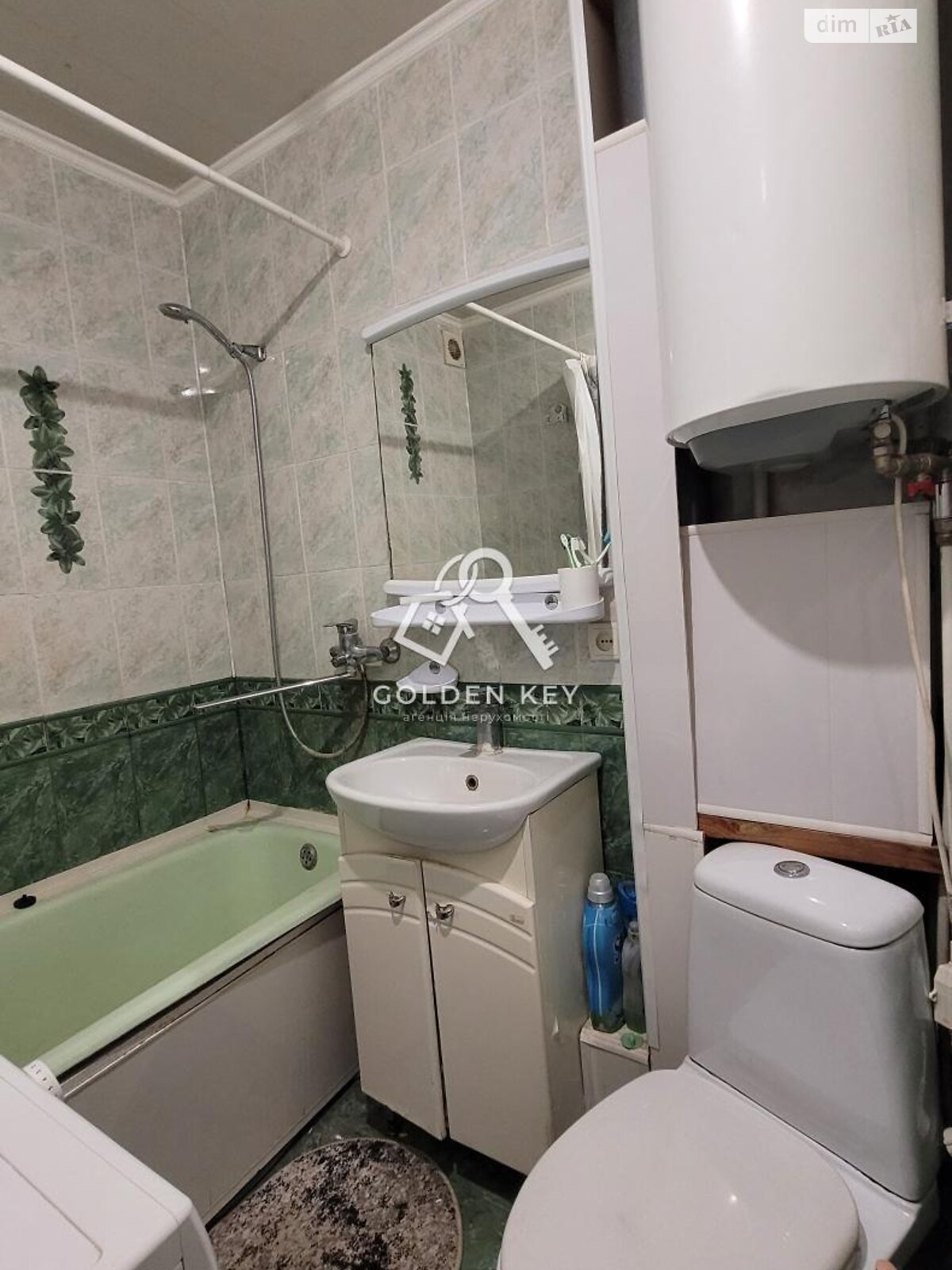 Продажа трехкомнатной квартиры в Кривом Роге, на ул. Соборности 113, район Долгинцевский фото 1 Продажа трехкомнатной квартиры в Кривом Роге, на ул. Соборности 113, район Долгинцевский фото 1