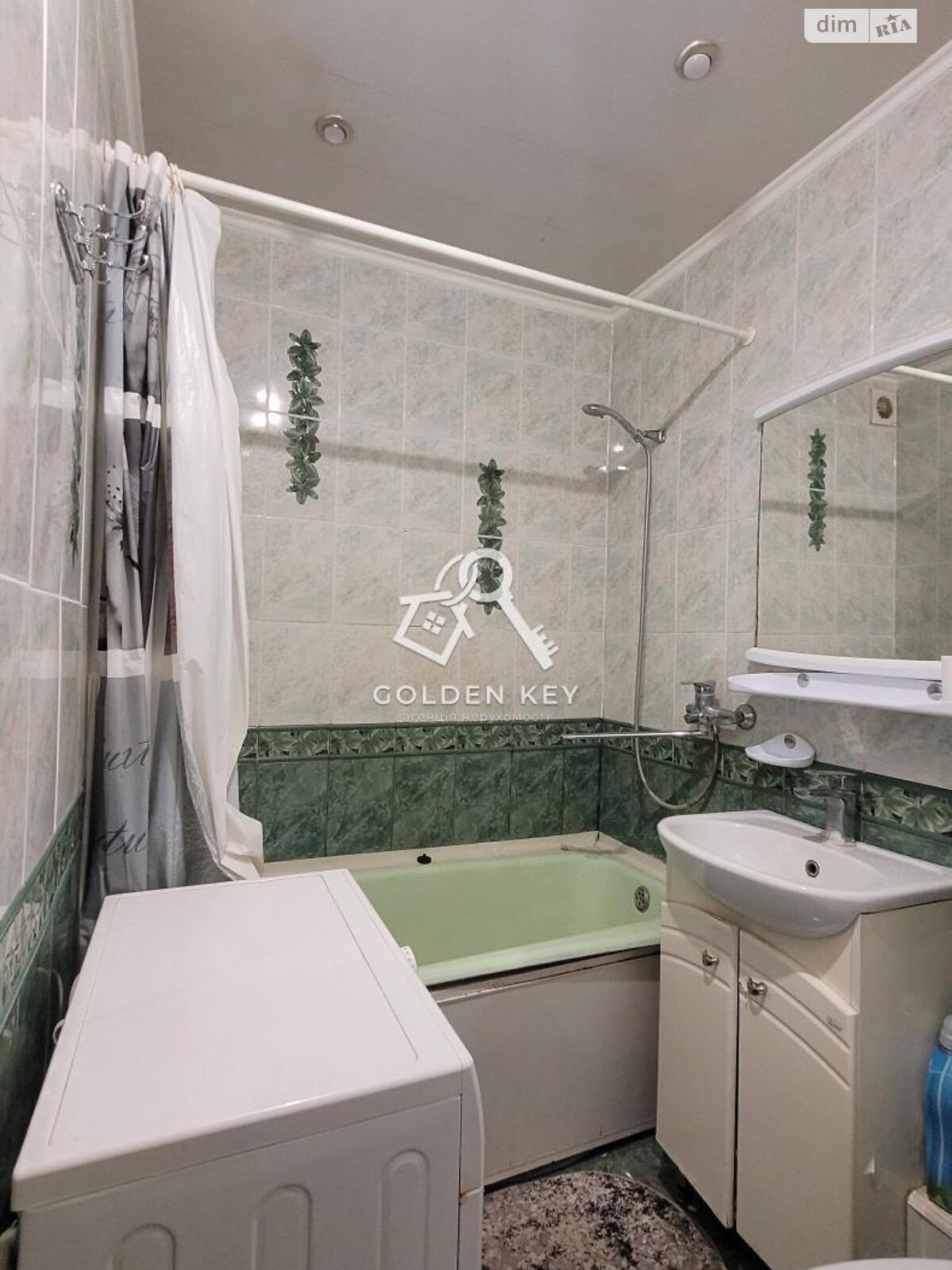 Продажа трехкомнатной квартиры в Кривом Роге, на ул. Соборности 113, район Долгинцевский фото 1 Продажа трехкомнатной квартиры в Кривом Роге, на ул. Соборности 113, район Долгинцевский фото 1