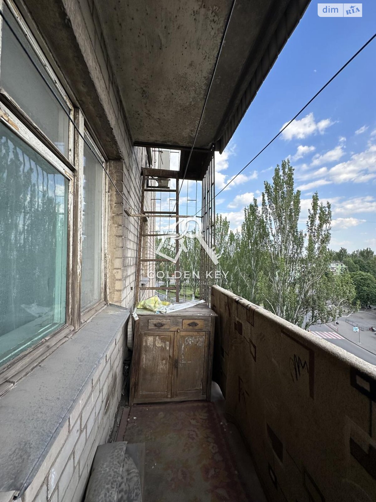 Продаж трикімнатної квартири в Кривому Розі, на просп. Університетський 69, район Довгинцівський фото 1 Продаж трикімнатної квартири в Кривому Розі, на просп. Університетський 69, район Довгинцівський фото 1