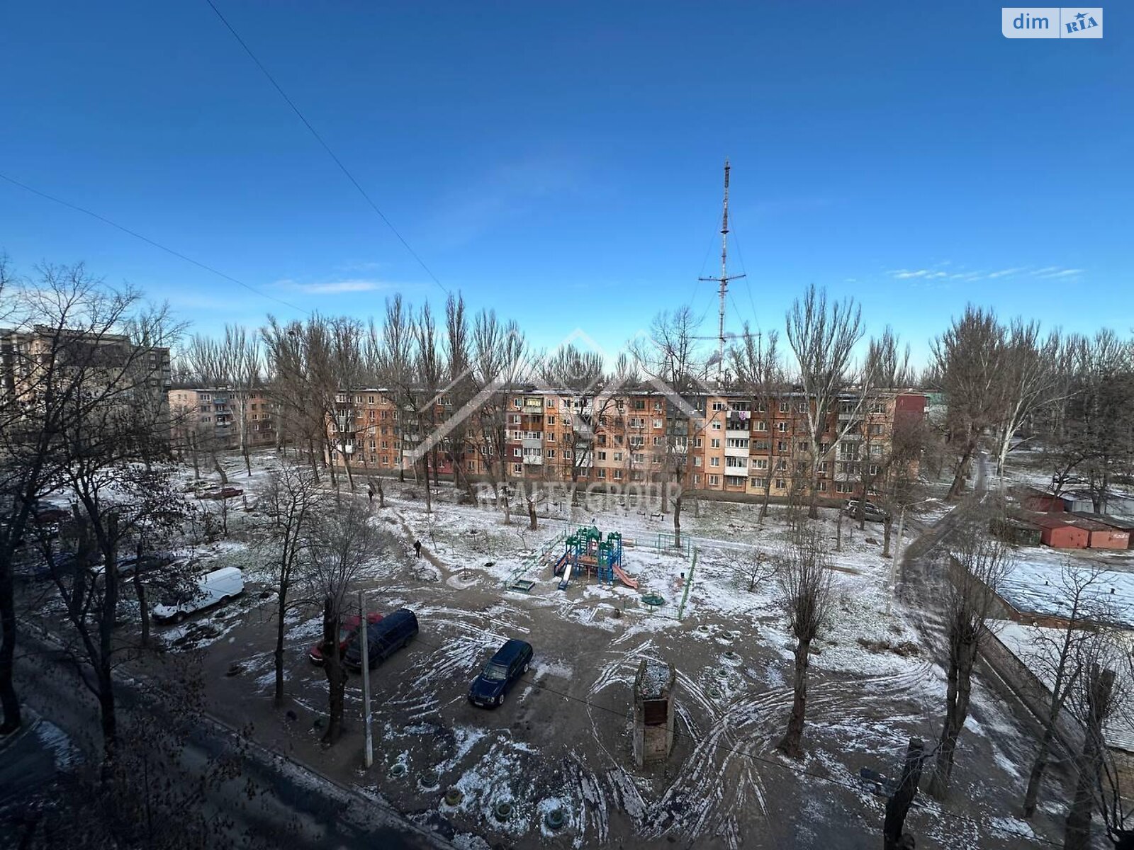 Продажа трехкомнатной квартиры в Кривом Роге, на просп. Университетский 63, район Долгинцевский фото 1