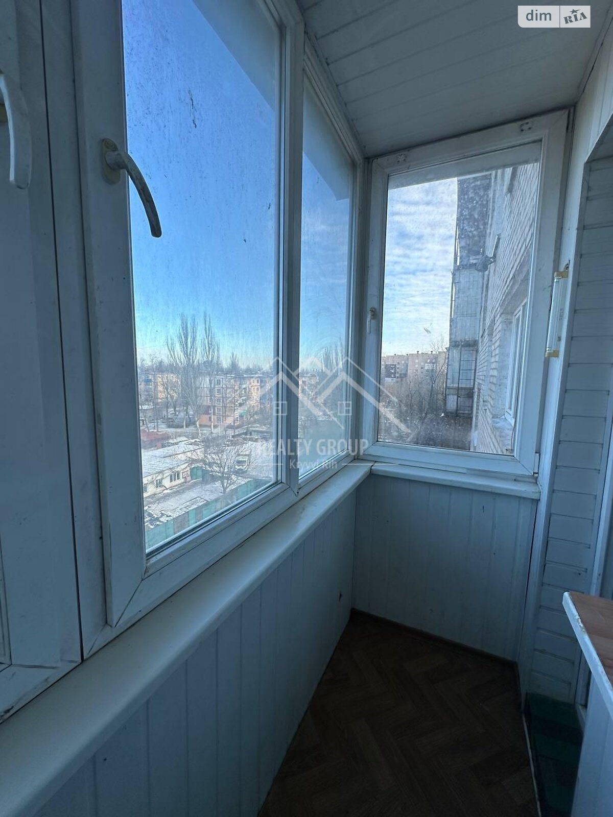 Продажа трехкомнатной квартиры в Кривом Роге, на просп. Университетский 63, район Долгинцевский фото 1