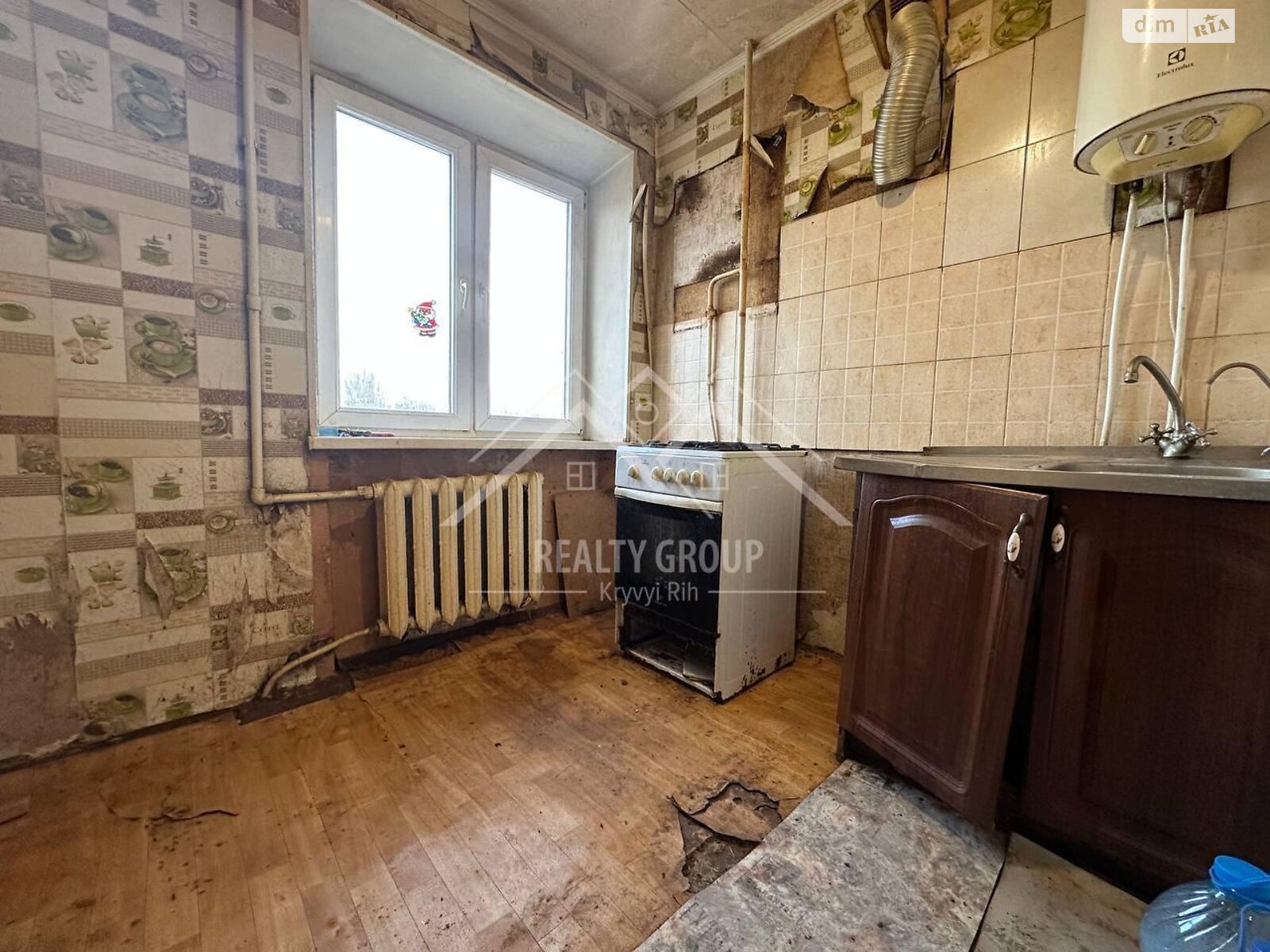 Продажа трехкомнатной квартиры в Кривом Роге, на просп. Университетский 63, район Долгинцевский фото 1