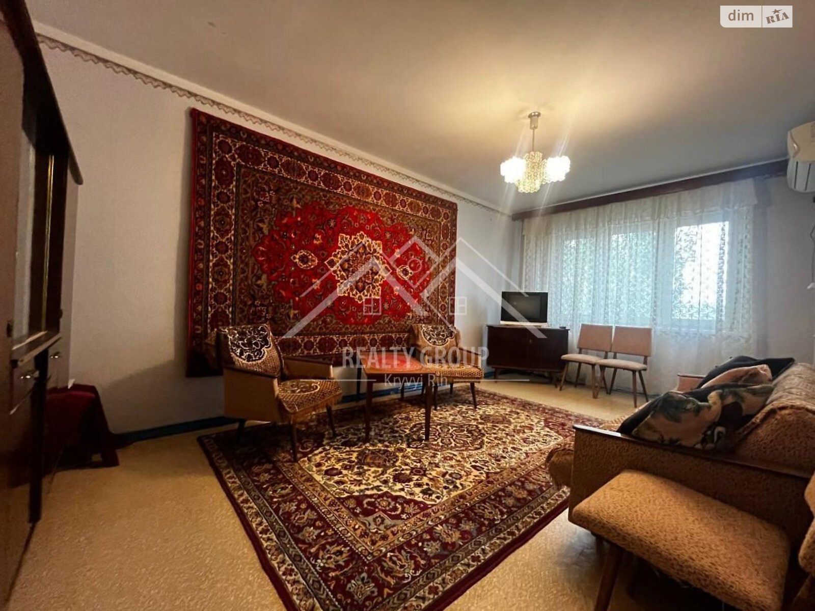 Продаж трикімнатної квартири в Кривому Розі, на вул. Вадима Гурова 37, район Довгинцівський фото 1 Продаж трикімнатної квартири в Кривому Розі, на вул. Вадима Гурова 37, район Довгинцівський фото 1