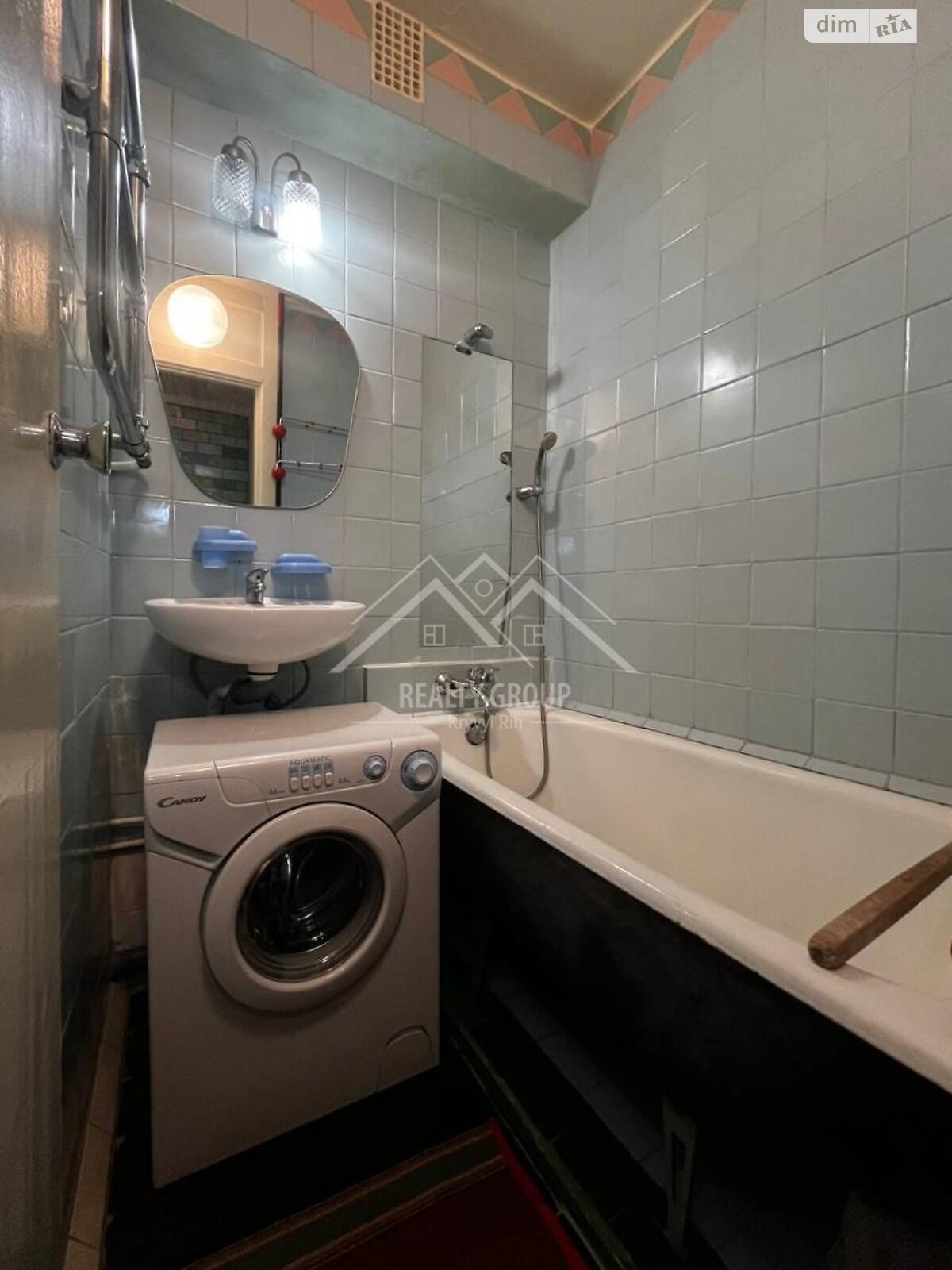 Продаж трикімнатної квартири в Кривому Розі, на вул. Вадима Гурова 37, район Довгинцівський фото 1 Продаж трикімнатної квартири в Кривому Розі, на вул. Вадима Гурова 37, район Довгинцівський фото 1