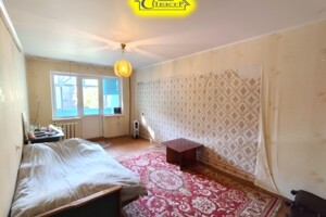 Продаж двокімнатної квартири в Кривому Розі, на вул. Вадима Гурова 45, район Довгинцівський фото 2