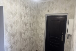 Продаж однокімнатної квартири в Кривому Розі, на вул. Вячеслава Чорновола 17, район Довгинцівський фото 2
