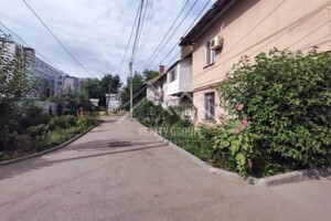 Продажа двухкомнатной квартиры в Кривом Роге, на ул. Героев АТО 26, кв. 12, район Металлургический фото 2