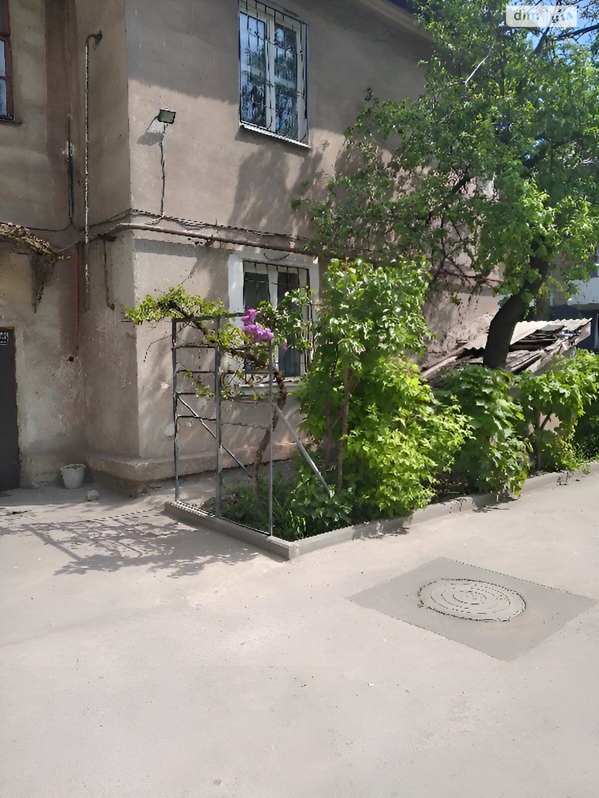 Продажа трехкомнатной квартиры в Кривом Роге, на ул. Героев АТО, район Металлургический фото 1