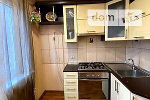 Продажа двухкомнатной квартиры в Кривом Роге, на ул. Соборности 53, район Металлургический фото 2