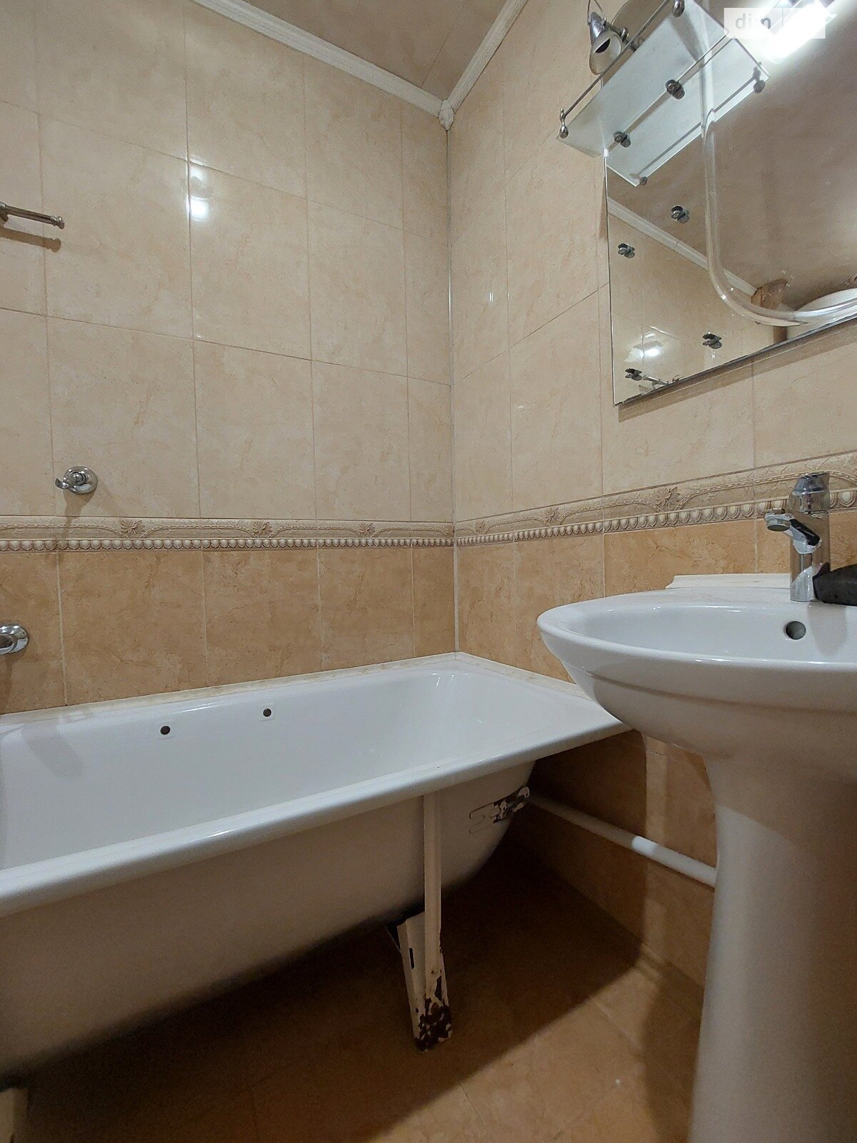 Продажа двухкомнатной квартиры в Кривом Роге, на ул. Галатова, район Металлургический фото 1 Продажа двухкомнатной квартиры в Кривом Роге, на ул. Галатова, район Металлургический фото 1
