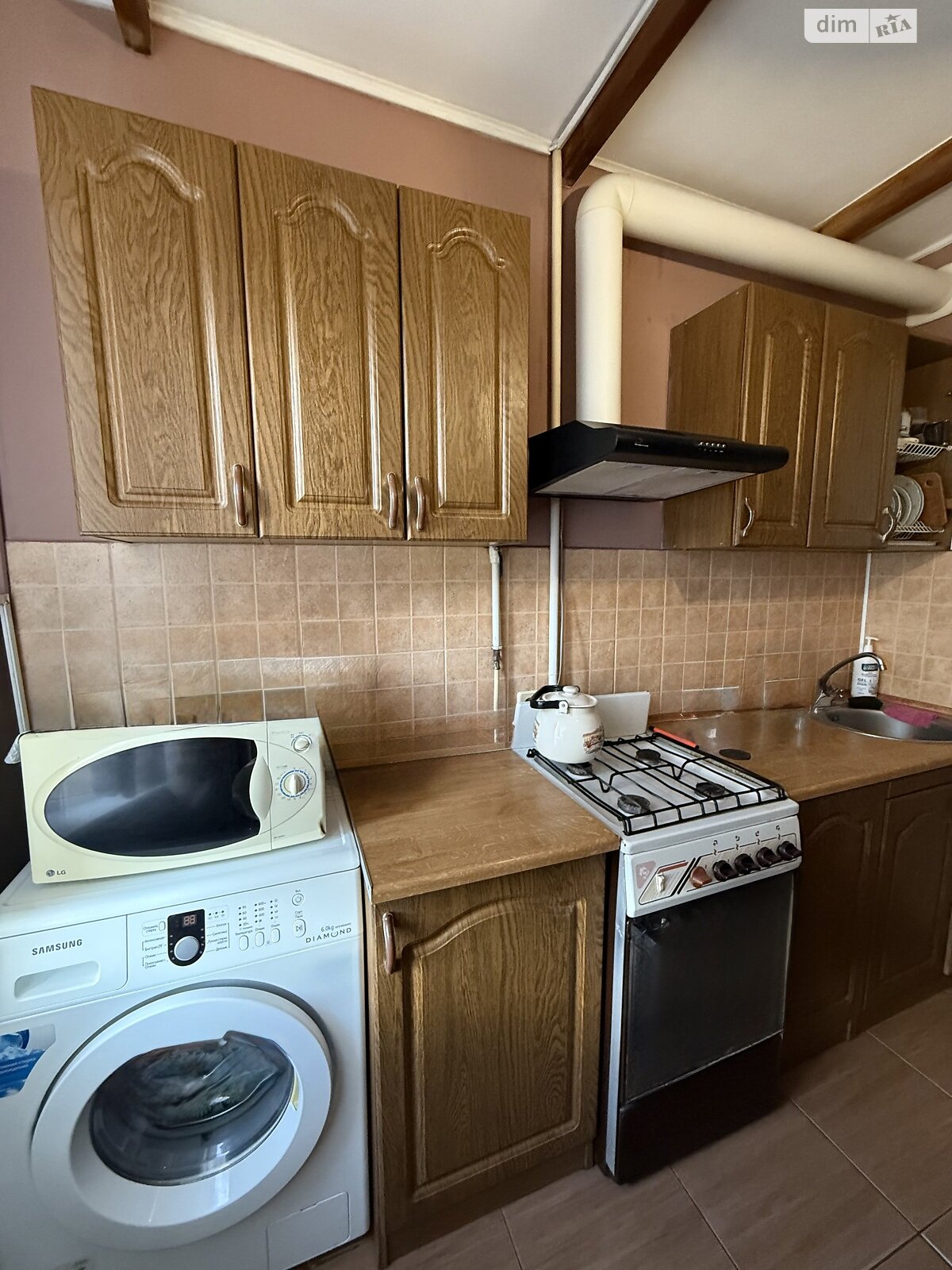 Продаж трикімнатної квартири в Кривому Розі, на мкр. Індустріальний 69, фото 1