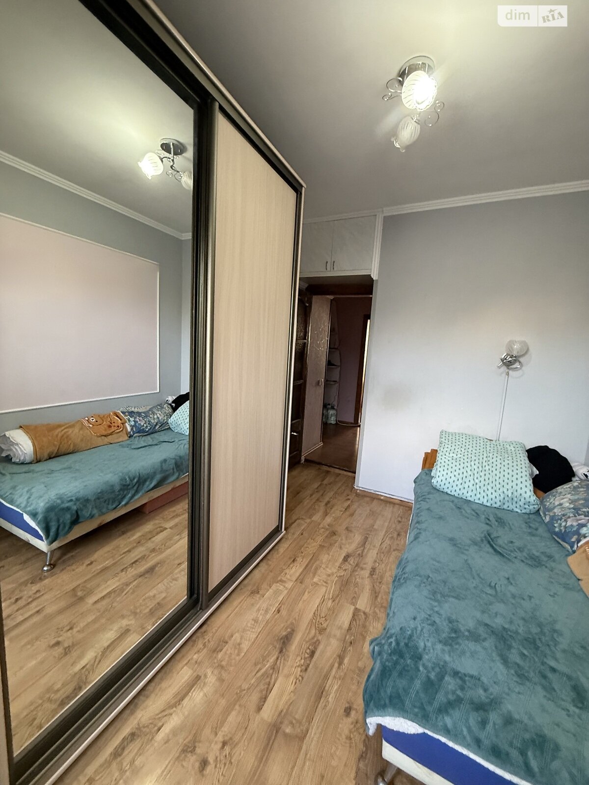 Продаж трикімнатної квартири в Кривому Розі, на мкр. Індустріальний 69, фото 1