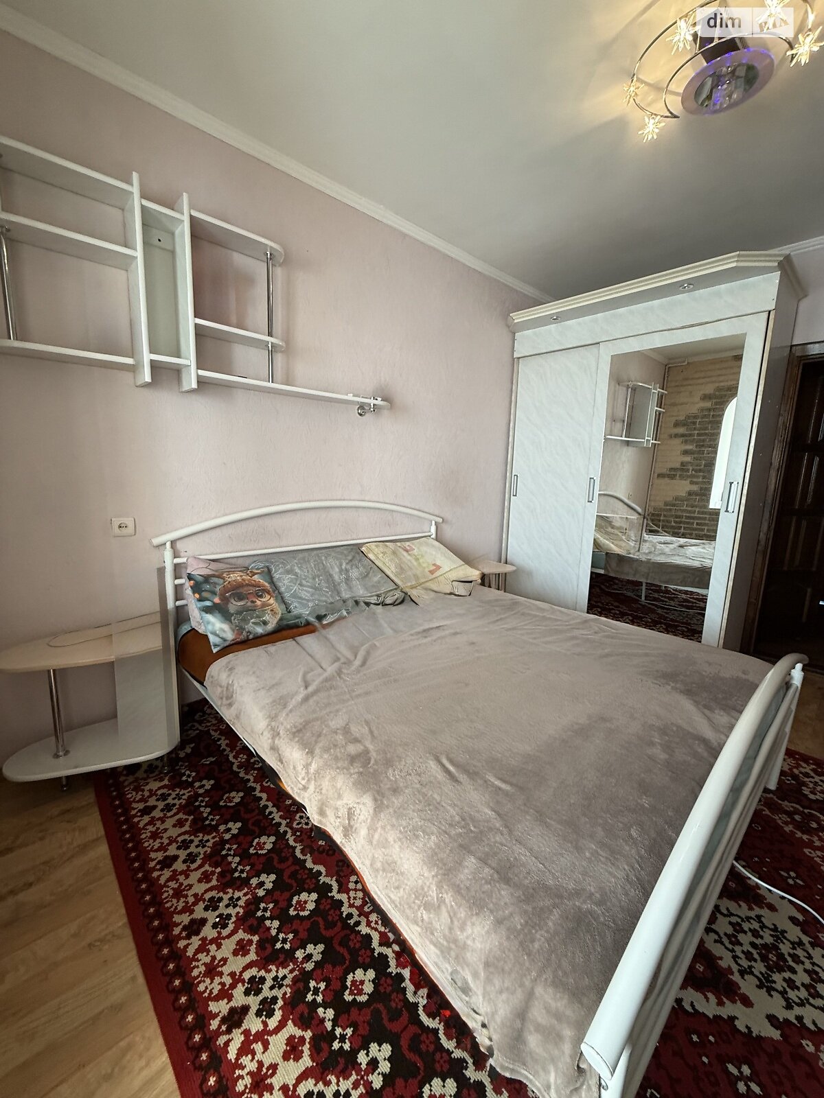 Продаж трикімнатної квартири в Кривому Розі, на мкр. Індустріальний 69, фото 1