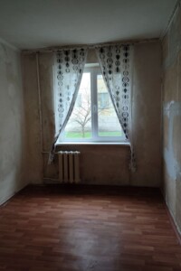 Продаж трикімнатної квартири в Кривому Розі, на вул. Гірників 34, район Інгулецький фото 2