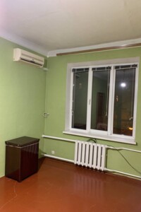 Продажа трехкомнатной квартиры в Кривом Роге, на ул. Панаса Мирного 13, район Ингулецкий фото 2