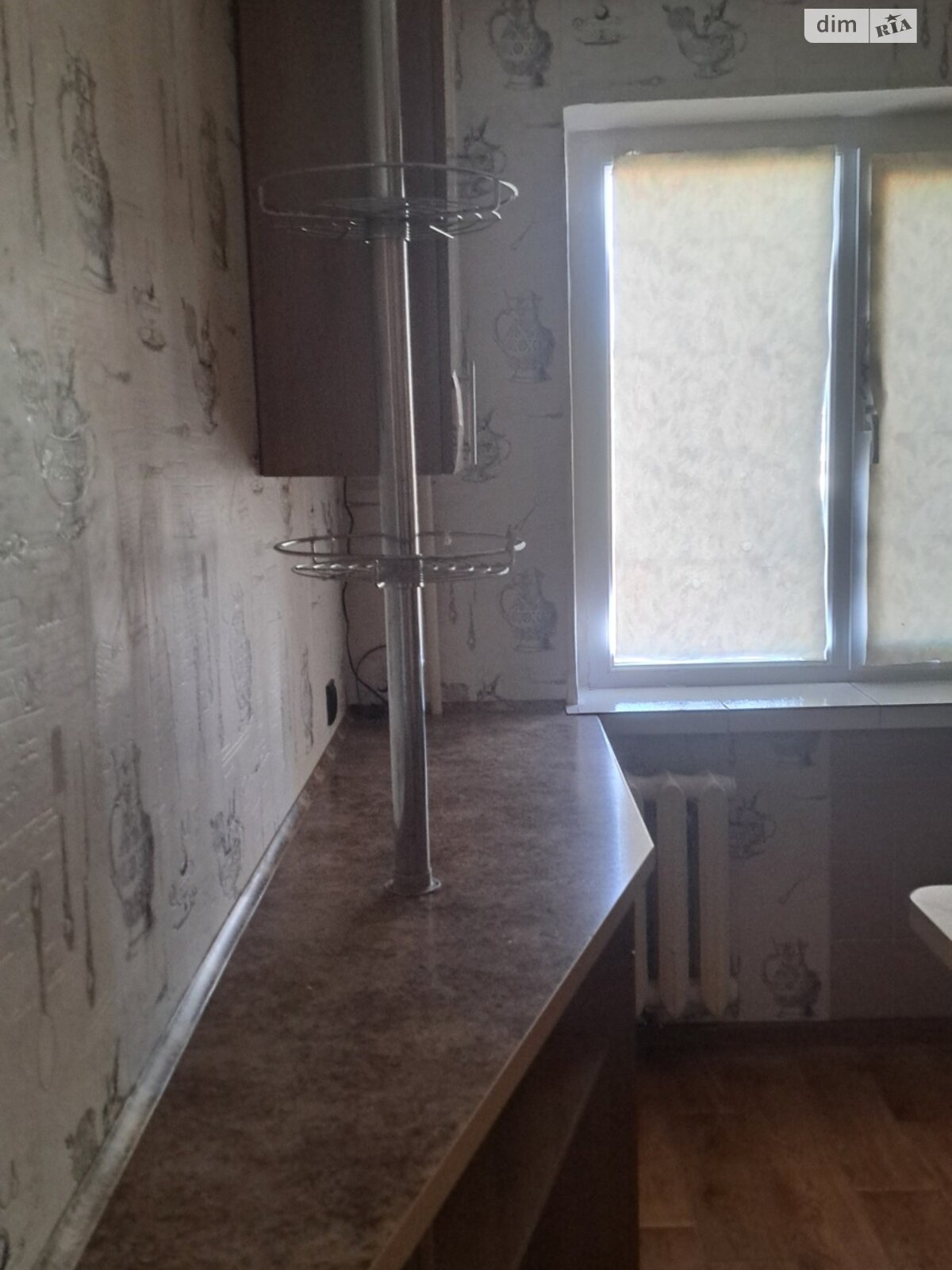 Продажа трехкомнатной квартиры в Кривом Роге, на просп. Победы 15, кв. 16, район Ингулецкий фото 1