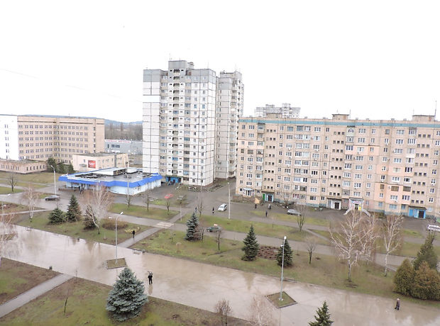 Продажа квартиры, 2 ком., Днепропетровская, Кривой Рог, р‑н. Ингулецкий, Победы улица, дом 42 Продажа квартиры, 2 ком., Днепропетровская, Кривой Рог, р‑н. Ингулецкий, Победы улица, дом 42