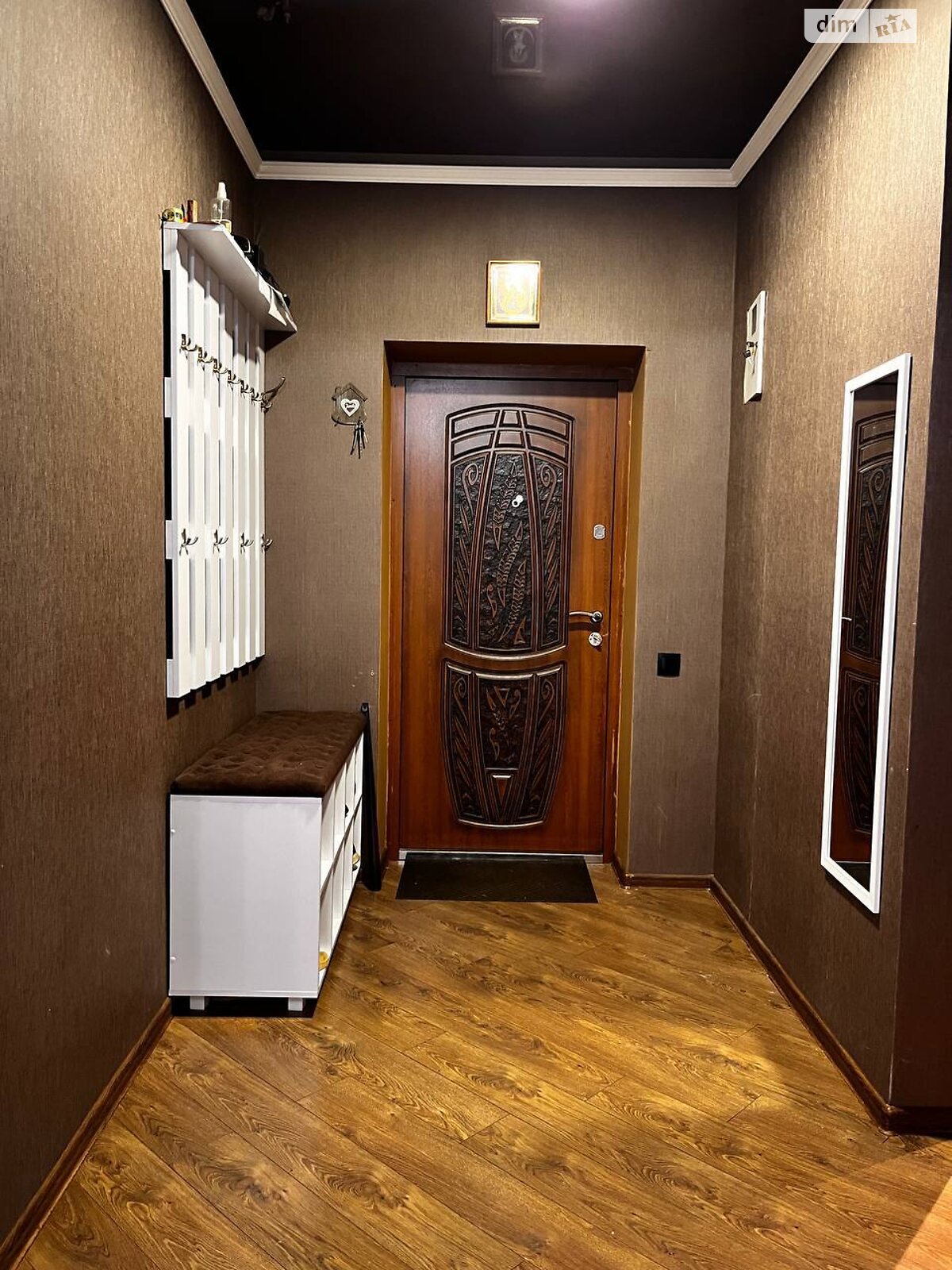 Продаж трикімнатної квартири в Кривому Розі, на вул. Української Добровольчої Армії 31, район Інгулецький фото 1 Продаж трикімнатної квартири в Кривому Розі, на вул. Української Добровольчої Армії 31, район Інгулецький фото 1