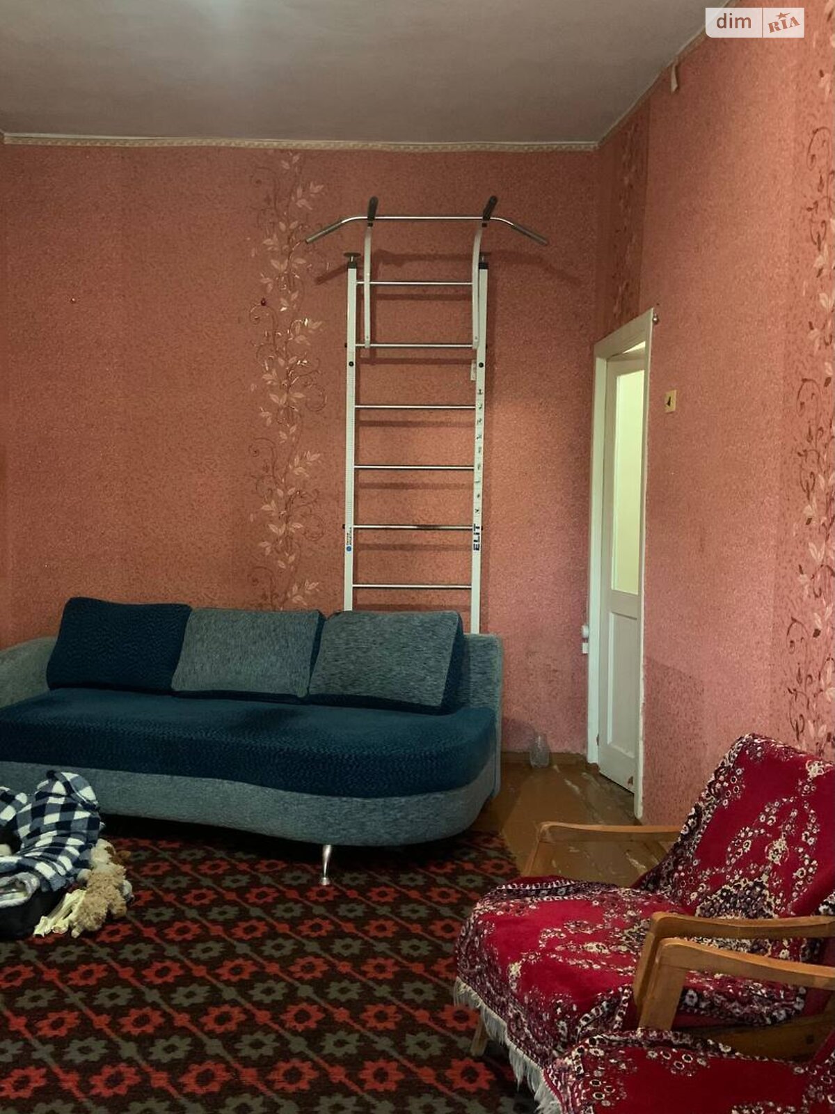 Продажа двухкомнатной квартиры в Кривом Роге, на просп. Южный 27, район Ингулецкий фото 1 Продажа двухкомнатной квартиры в Кривом Роге, на просп. Южный 27, район Ингулецкий фото 1