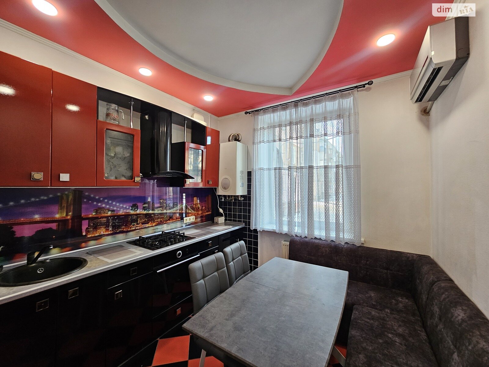 Продажа двухкомнатной квартиры в Кривом Роге, на просп. Южный 7, район Ингулецкий фото 1 Продажа двухкомнатной квартиры в Кривом Роге, на просп. Южный 7, район Ингулецкий фото 1