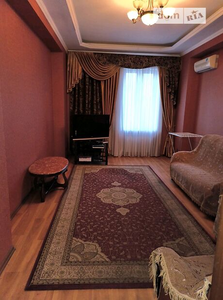 Продажа трехкомнатной квартиры в Кривом Роге, на ул. XX Партсъезда, район Жовтневый фото 1 Продажа трехкомнатной квартиры в Кривом Роге, на ул. XX Партсъезда, район Жовтневый фото 1