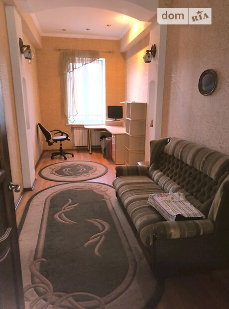 Продажа трехкомнатной квартиры в Кривом Роге, на ул. XX Партсъезда, район Жовтневый фото 1 Продажа трехкомнатной квартиры в Кривом Роге, на ул. XX Партсъезда, район Жовтневый фото 1