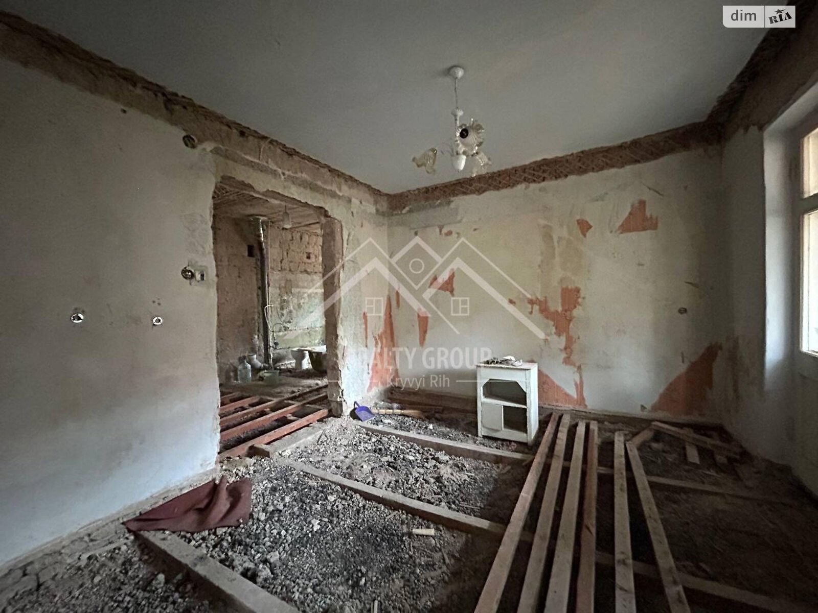 Продаж трикімнатної квартири в Кривому Розі, на вул. Героїв АТО 57, район Металургійний фото 1 Продаж трикімнатної квартири в Кривому Розі, на вул. Героїв АТО 57, район Металургійний фото 1