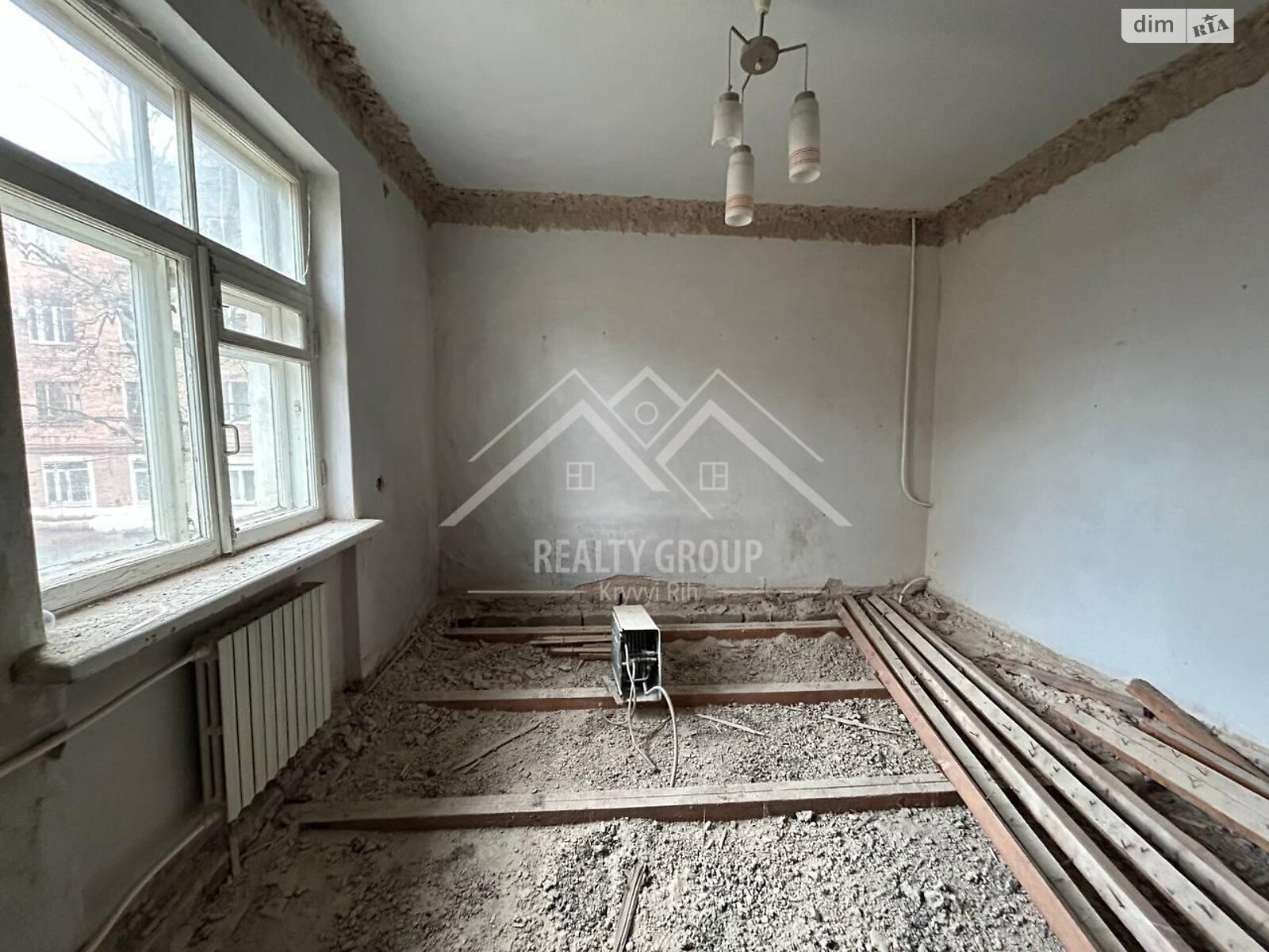 Продаж трикімнатної квартири в Кривому Розі, на вул. Героїв АТО 57, район Металургійний фото 1 Продаж трикімнатної квартири в Кривому Розі, на вул. Героїв АТО 57, район Металургійний фото 1