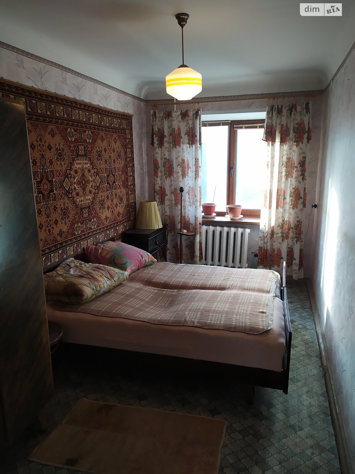 Продажа трехкомнатной квартиры в Кривом Роге, на ул. Криворожстали 50, район Металлургический фото 1 Продажа трехкомнатной квартиры в Кривом Роге, на ул. Криворожстали 50, район Металлургический фото 1