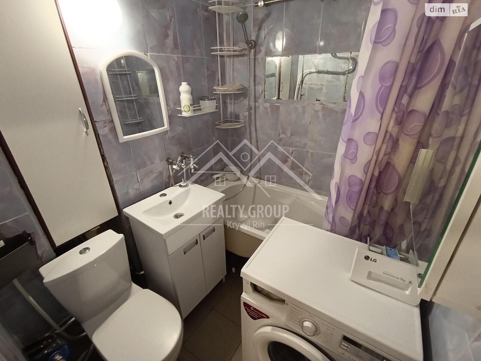 Продаж трикімнатної квартири в Кривому Розі, на просп. Металургів, район Металургійний фото 1 Продаж трикімнатної квартири в Кривому Розі, на просп. Металургів, район Металургійний фото 1