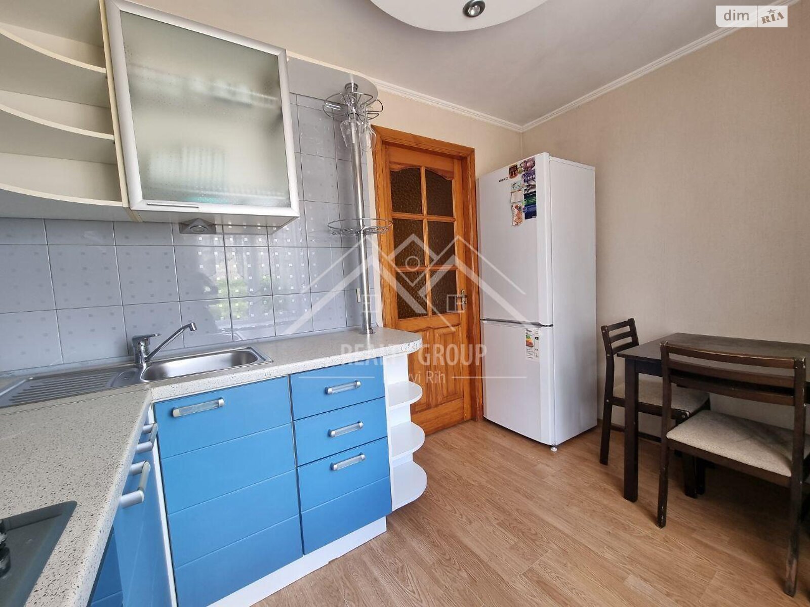 Продажа двухкомнатной квартиры в Кривом Роге, на просп. Мира 35, район Металлургический фото 1 Продажа двухкомнатной квартиры в Кривом Роге, на просп. Мира 35, район Металлургический фото 1