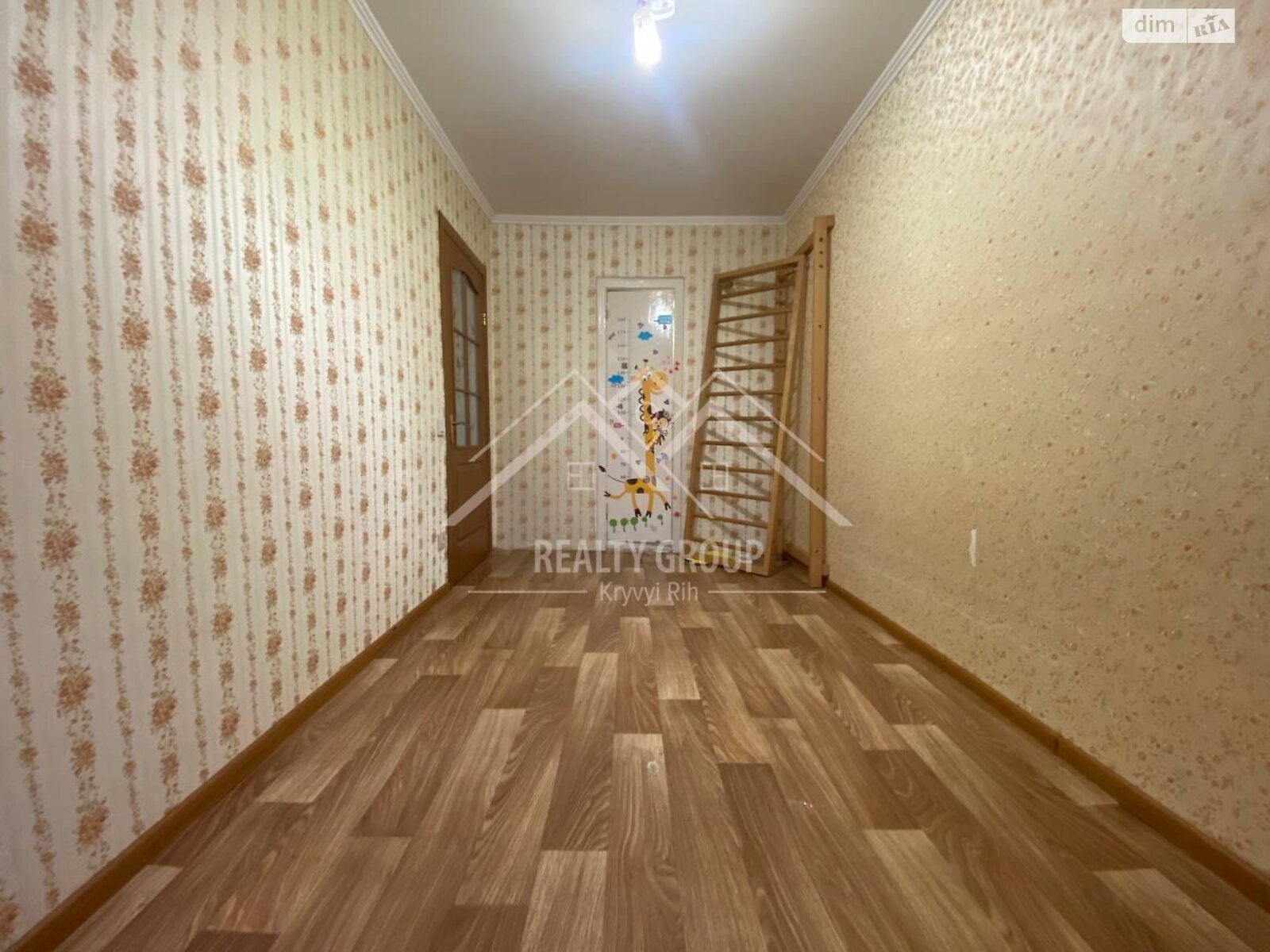 Продажа двухкомнатной квартиры в Кривом Роге, на ул. Мыстецкая 1, район Металлургический фото 1 Продажа двухкомнатной квартиры в Кривом Роге, на ул. Мыстецкая 1, район Металлургический фото 1