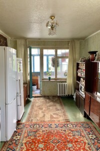 Продажа трехкомнатной квартиры в Кривом Роге, на ул. Рокоссовского 8, район Металлургический фото 2