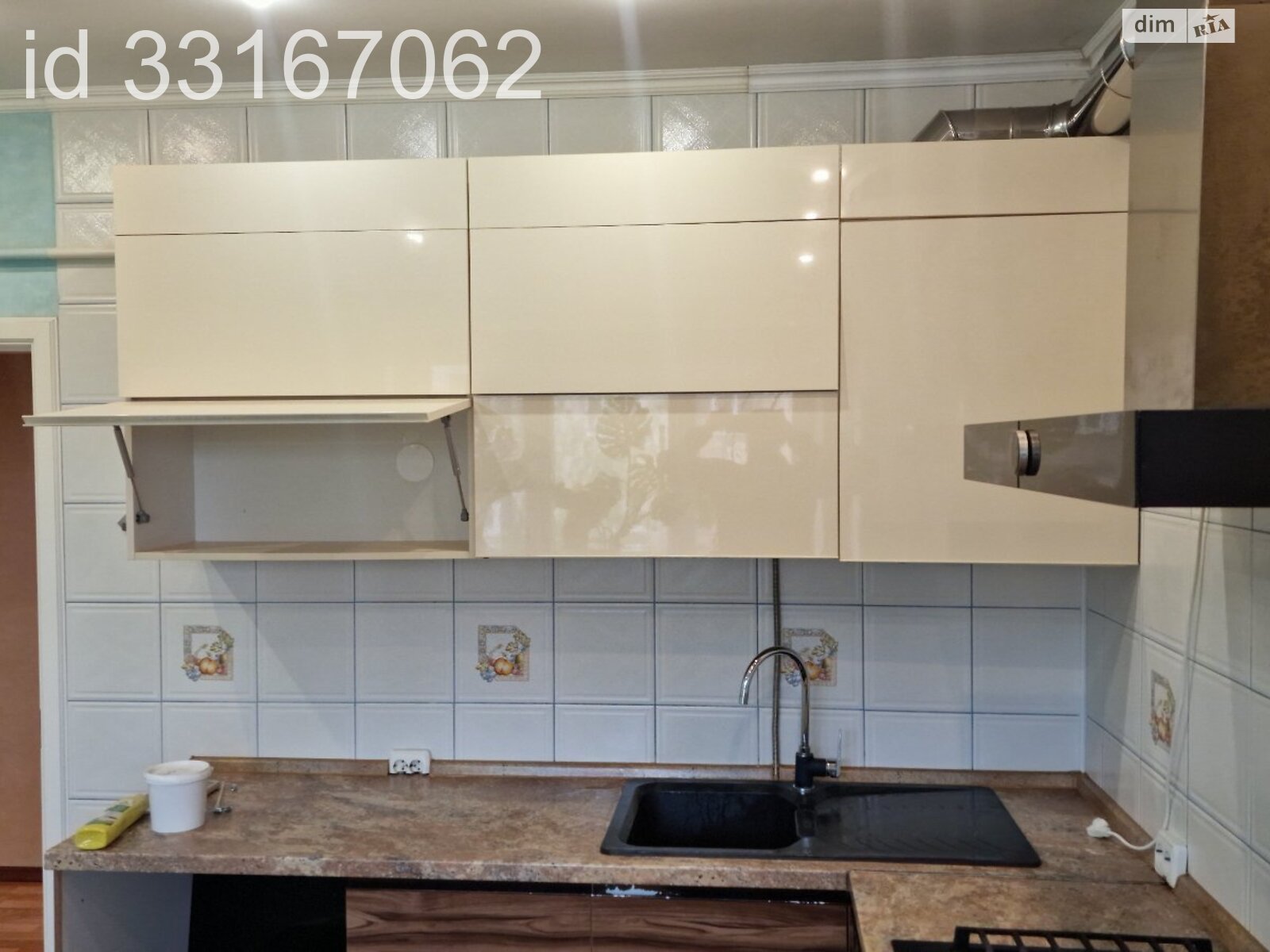 Продажа однокомнатной квартиры в Кривом Роге, на ул. Соборности 10, район Металлургический фото 1 Продажа однокомнатной квартиры в Кривом Роге, на ул. Соборности 10, район Металлургический фото 1