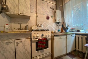 Продажа двухкомнатной квартиры в Кривом Роге, на ул. Соборности 25, район Металлургический фото 2