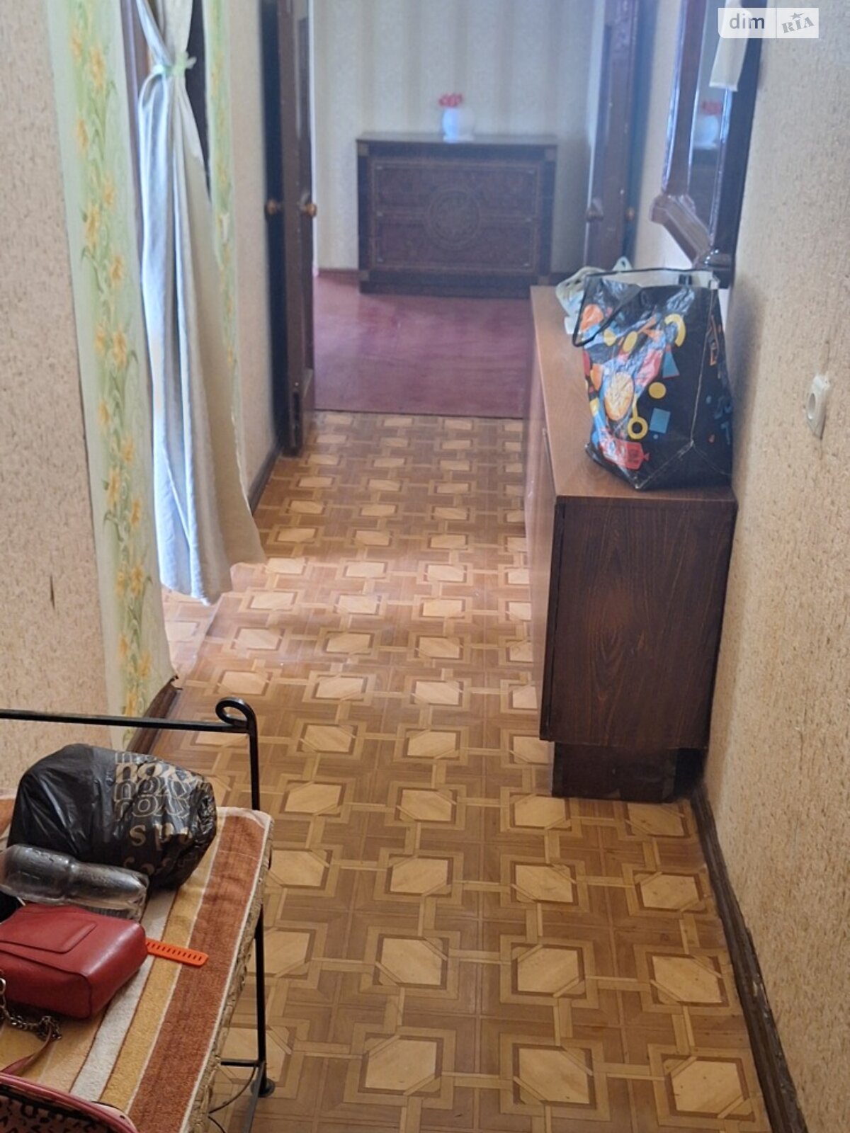 Продажа двухкомнатной квартиры в Кривом Роге, на ул. Соборности 22, район Металлургический фото 1