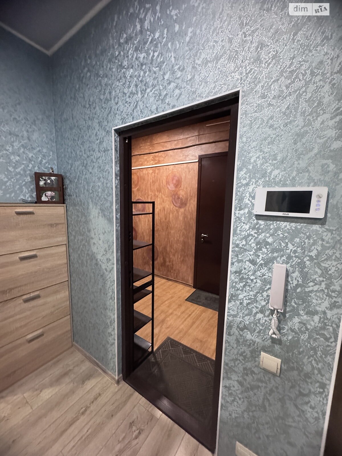 Продаж трикімнатної квартири в Кривому Розі, на вул. Степана Тільги 8, кв. 6, район Металургійний фото 1 Продаж трикімнатної квартири в Кривому Розі, на вул. Степана Тільги 8, кв. 6, район Металургійний фото 1